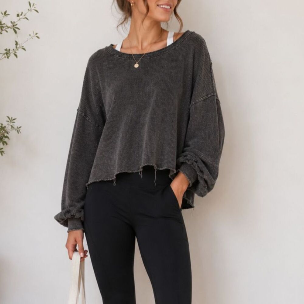 We the Free gray cropped sweater poncho - Size M